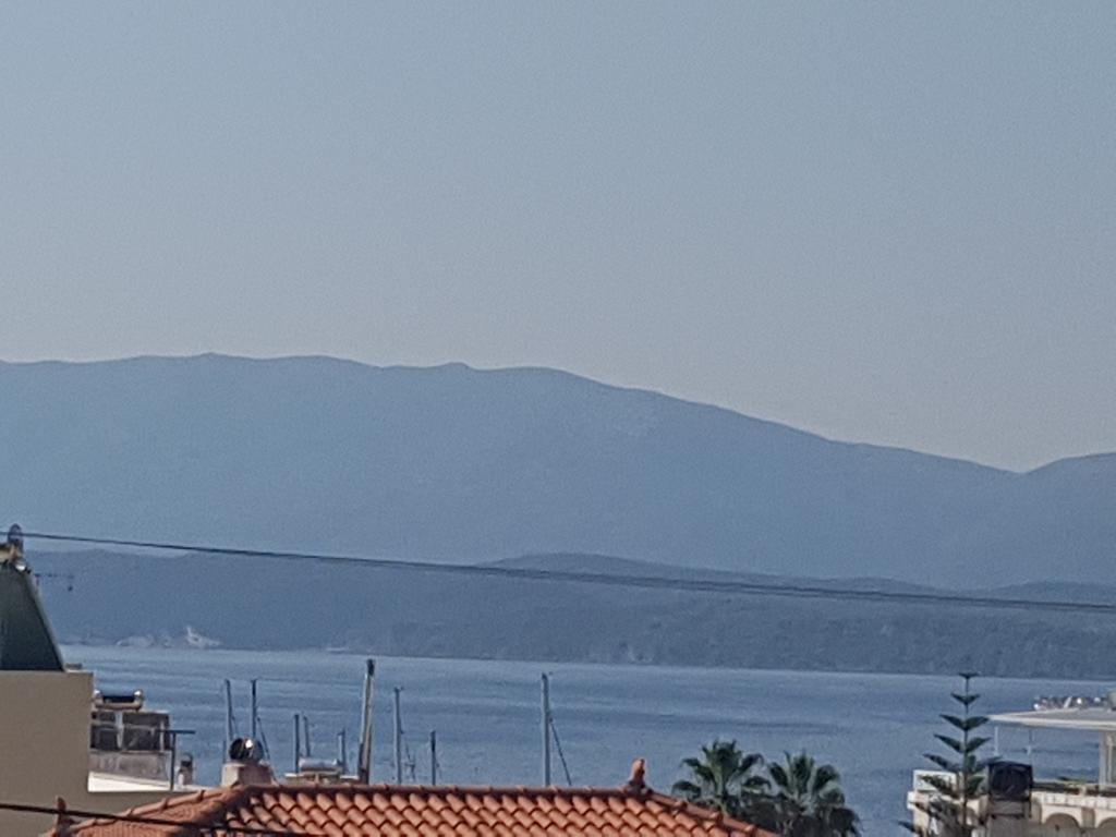 Pansion Marousa Méthana Buitenkant foto